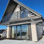 Apartment Okno Na Gory