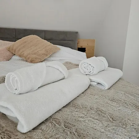 Okno Na Gory * Klikuszowa