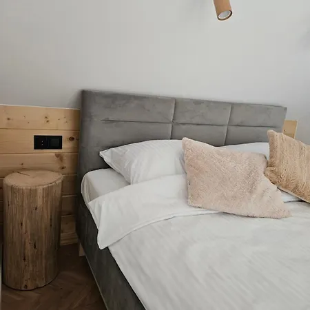 Apartment Okno Na Gory