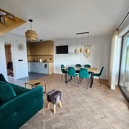 Okno Na Gory Klikuszowa